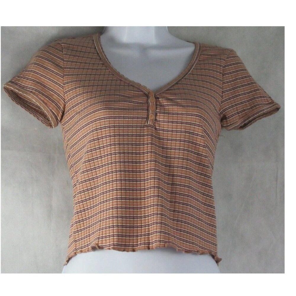 Hippie Rose Juniors V-Neck Ribbed Knit Short-Sleeve Top, Tan Multi Stripe, Small